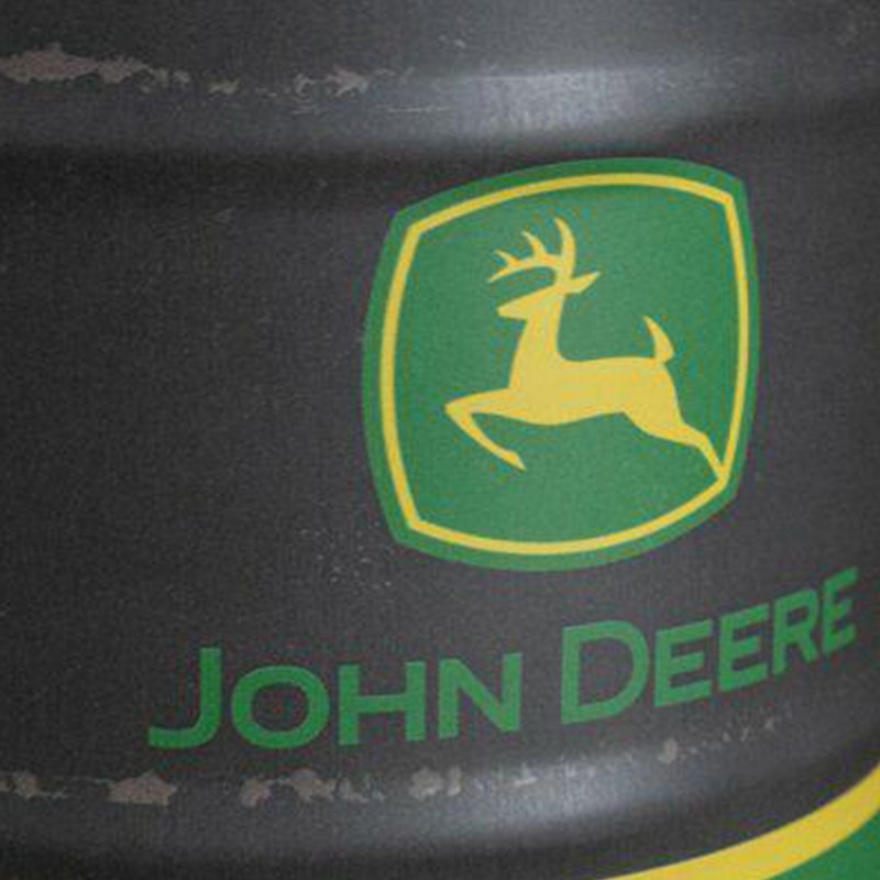 Skarbonka Beczka John Deere Special Purpose Oil Black - Twoja Przepustka Do Finansowego Sukcesu!