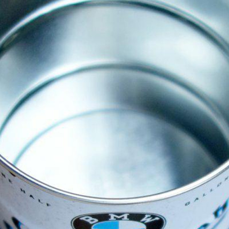 Skarbonka Beczka BMW Superior Motor Oil - Twoja Osobista Skarbnica Stylu i Oszczędności!