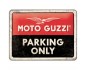 Limitowana Tablica Metalowa 15x20 „Moto Guzzi Parking Only” - Strefa Wyjątkowa Tylko dla Prawdziwych Pasjonatów!