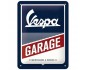 Plakat Metalowy 15x20 Vespa Garage - Kultowa Dekoracja z Motoryzacyjną Duszą!