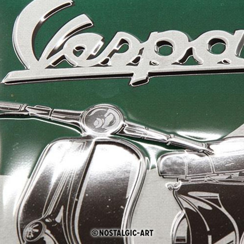 Metalowy plakat Vespa The Italian Classic 20x30 - wzbogać swoje wnętrze ikoną motoryzacji