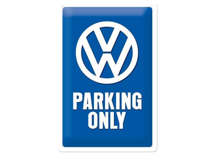 Plakat Metalowy 20x30 cm "VW Parking Only" - Odkryj Legendę i Przekształć Swoją Przestrzeń!