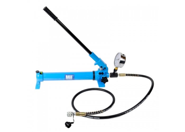 Pompa hydrauliczna do siłowników 700 bar` manometr - Bass Polska